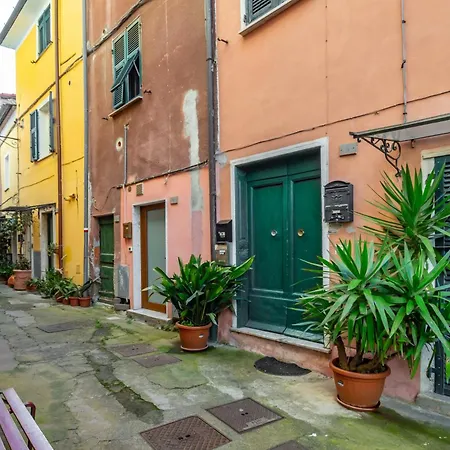 La Casetta Arcolana! Your Medieval Getaway *